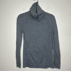 LuLuLemon Sweat and Savasana Heathered Medium Grey Sweater